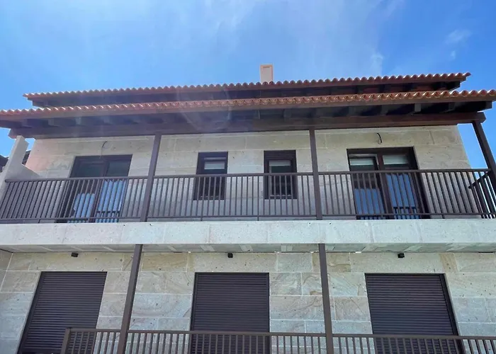 Casita Independiente Y Tres Apartamentos Con Piscina Ladeira Playa